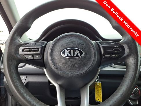 Used 2019 Kia Rio S image 22