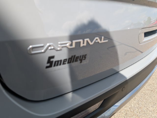 Used 2024 Kia Carnival SX Prestige FWD image 32