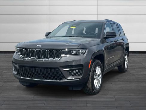 New 2026 Jeep Grand Cherokee Laredo X AWD/4WD image 8