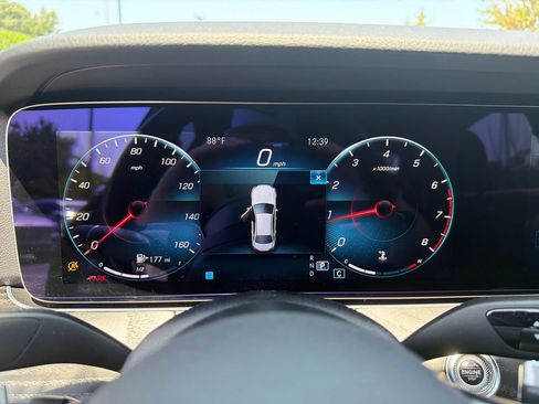 Used 2022 Mercedes-Benz E 350 Sedan image 29