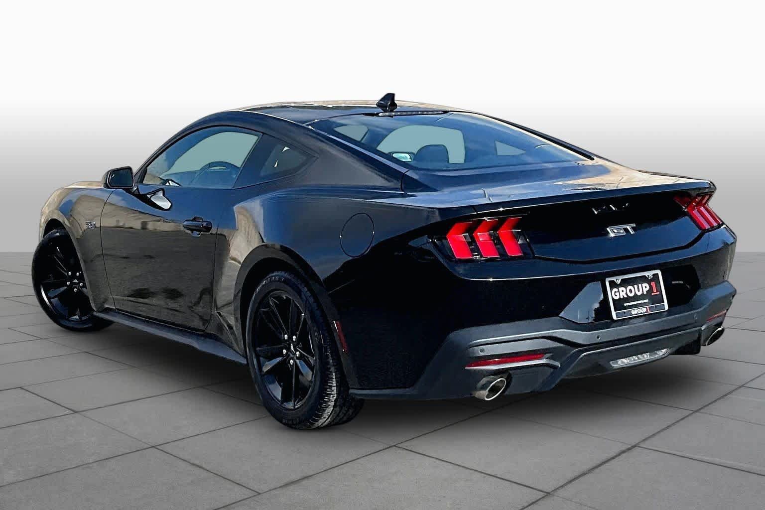 Used 2026 Ford Mustang GT RWD image 12