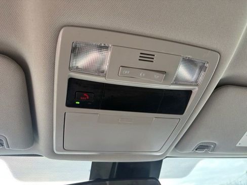 Used 2022 Toyota Tacoma SR image 23