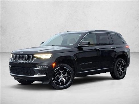 Used 2022 Jeep Grand Cherokee Summit image 1