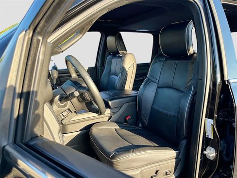 Used 2024 RAM 3500 Limited image 20