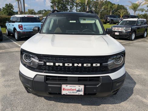 New 2025 Ford Bronco Sport Outer Banks w/ Outer Banks Tech Package+ image 9