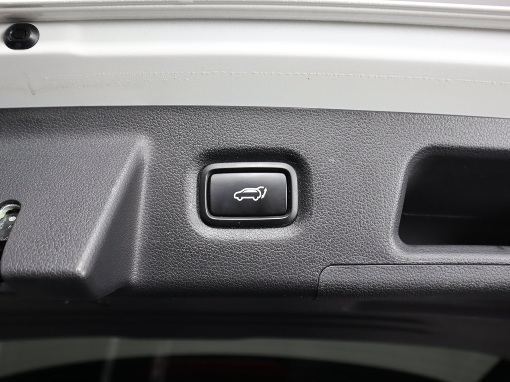 Used 2023 Hyundai Santa Fe Limited AWD/4WD image 25
