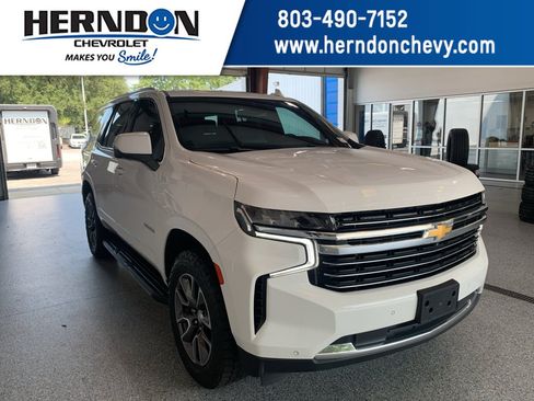 Used 2023 Chevrolet Tahoe LT w/ LT Signature Plus Package AWD/4WD image 1