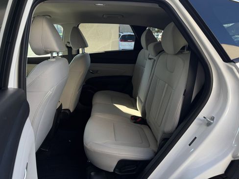 Used 2025 Hyundai Tucson SEL FWD image 28