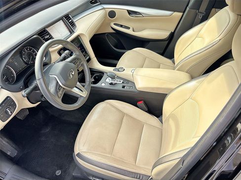 Used 2019 INFINITI QX50 Essential w/ Proactive Package FWD image 22