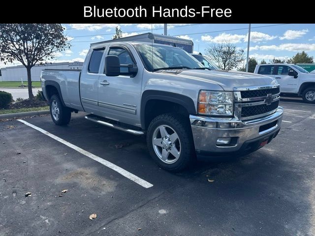 Used 2011 Chevrolet Silverado 2500 LTZ AWD/4WD image 2