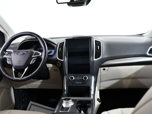 Used 2023 Ford Edge Titanium w/ Class II Trailer Tow Package image 7