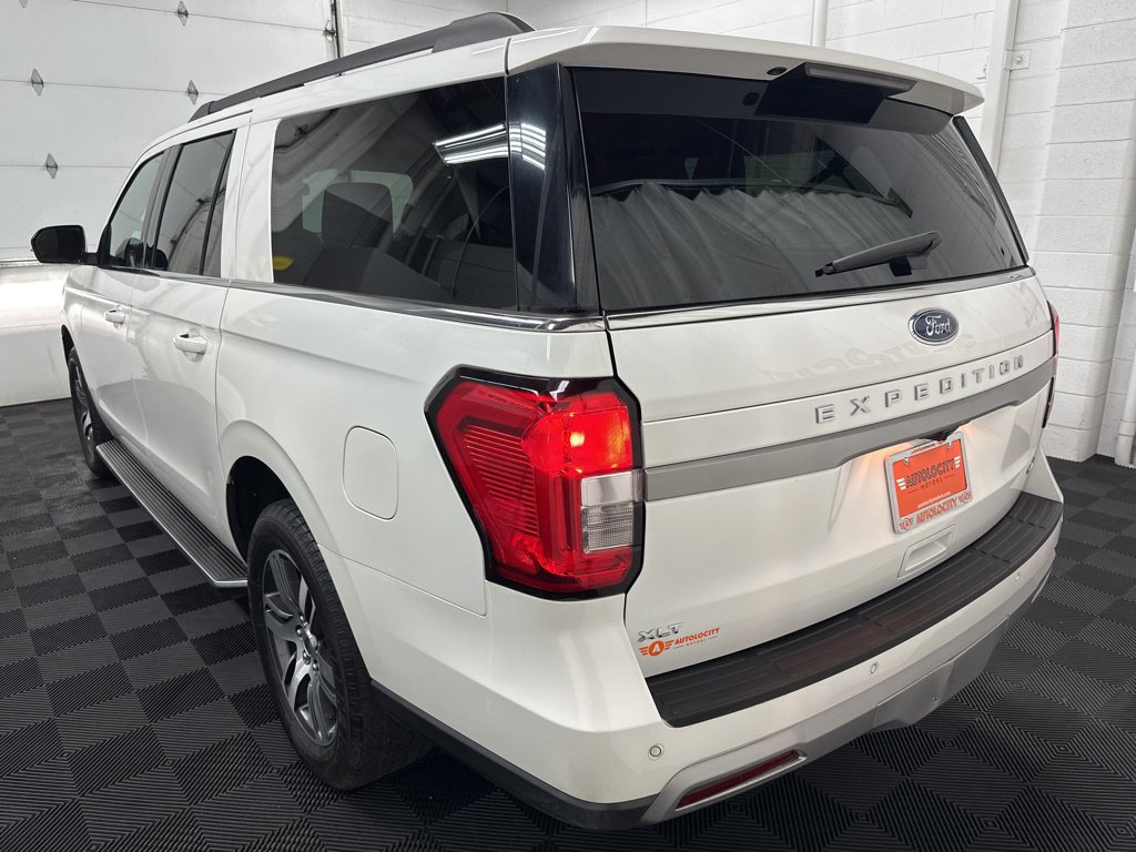 Used 2023 Ford Expedition Max XLT AWD/4WD image 7