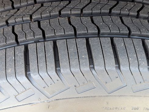 Used 2020 Chevrolet Silverado 1500 RST w/ All-Star Edition image 11