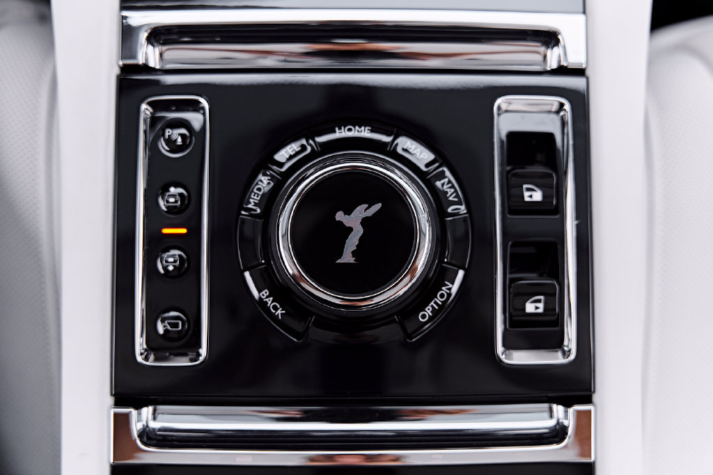 Used 2026 Rolls-Royce Ghost AWD/4WD image 92