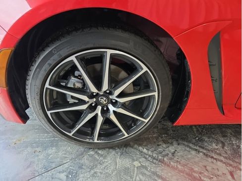 Used 2026 Toyota GR86 w/ ALL Weather Mat Package (TMS) image 3