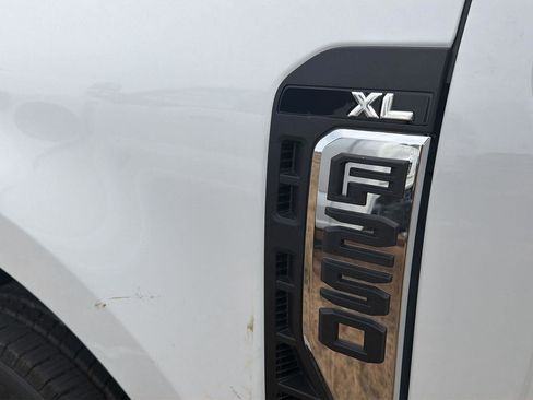 New 2026 Ford F250 XL RWD image 28