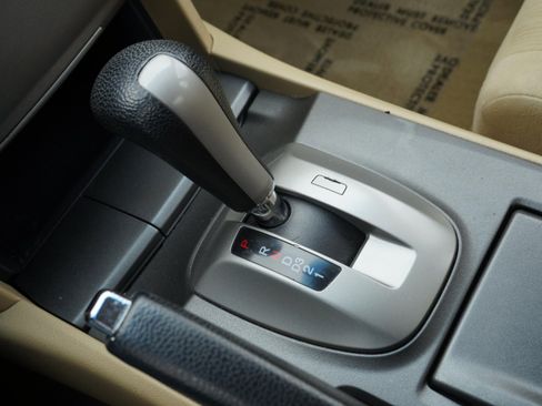 Used 2011 Honda Accord LX image 17