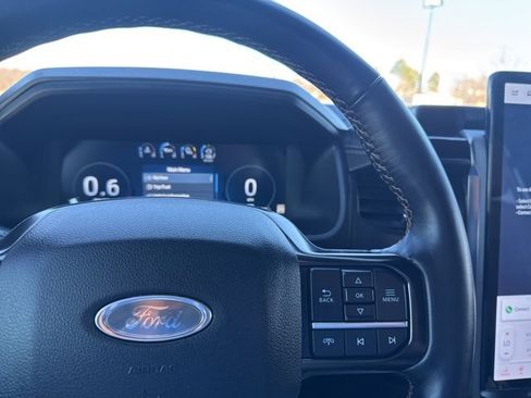 Used 2024 Ford Expedition Max Platinum image 18