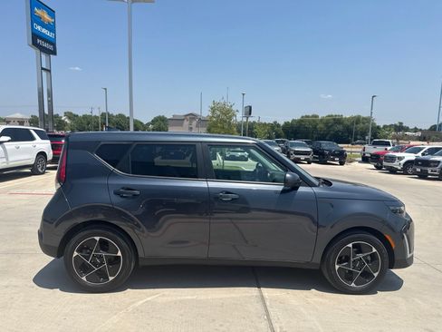 Used 2025 Kia Soul EX FWD image 6