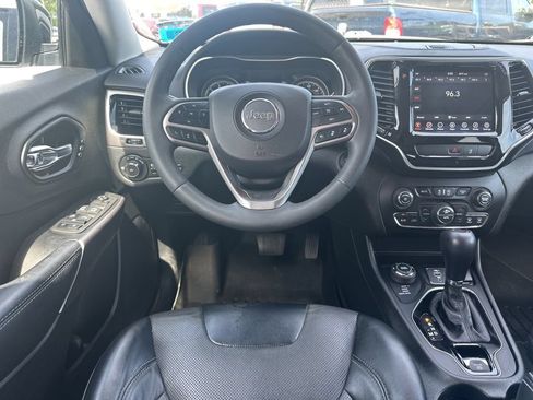 Used 2022 Jeep Cherokee Limited AWD/4WD image 19