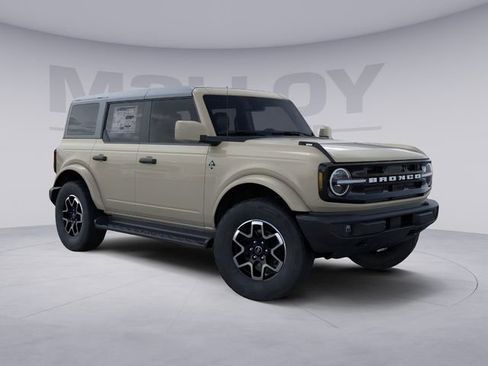 New 2026 Ford Bronco Outer Banks AWD/4WD image 7