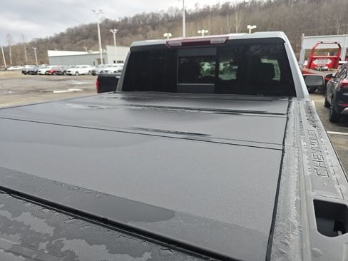 Certified 2025 Chevrolet Silverado 1500 RST image 6