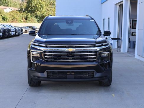 New 2026 Chevrolet Traverse LT w/ Driver Confidence Package FWD image 5