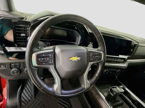 Used 2024 Chevrolet Silverado 1500 LTZ AWD/4WD image 5