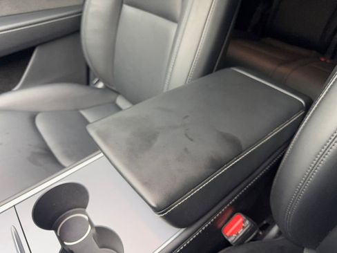 Used 2024 Tesla Model Y Long Range image 67