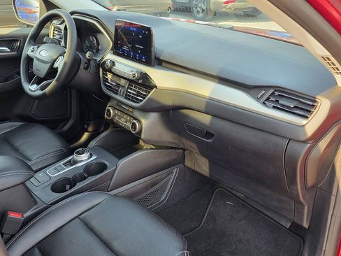 Used 2022 Ford Escape SEL w/ Class II Trailer Tow Package image 11