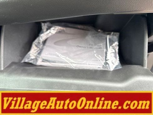 Used 2020 Chevrolet Equinox LT AWD/4WD image 34