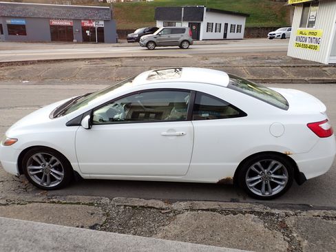 Used 2006 Honda Civic EX image 4