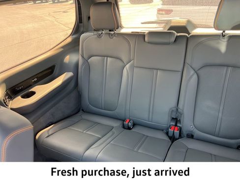 Used 2022 Jeep Grand Wagoneer Series II w/ Premium Group II image 17