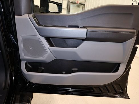 Certified 2024 Ford F450 XLT w/ 360-Degree Camera Package image 19