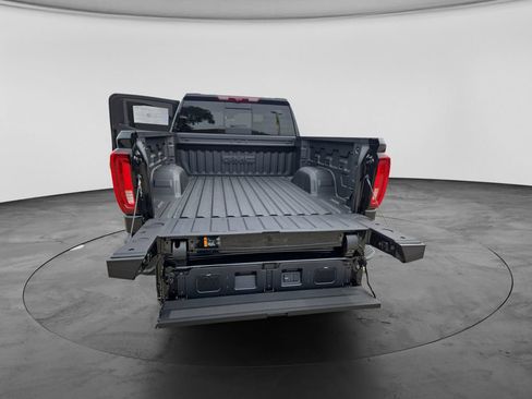 New 2026 GMC Sierra 1500 AT4 w/ Technology Package AWD/4WD image 38