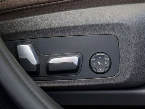 Used 2020 BMW X4 xDrive30i w/ Executive Package image 39