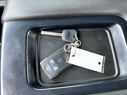 Used 2018 Chevrolet Silverado 1500 LT w/ All Star Edition image 10