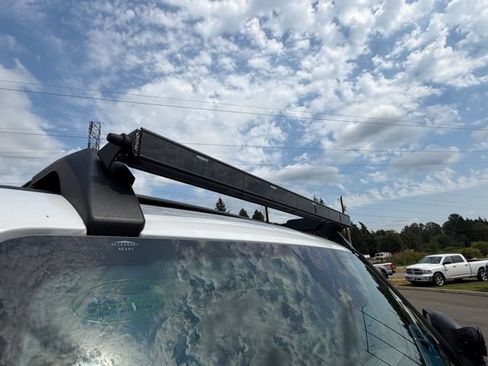 Used 2023 Ford Bronco Wildtrak AWD/4WD image 34