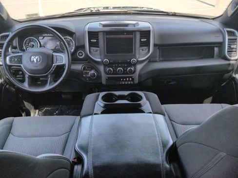 Used 2022 RAM 1500 Big Horn AWD/4WD image 15