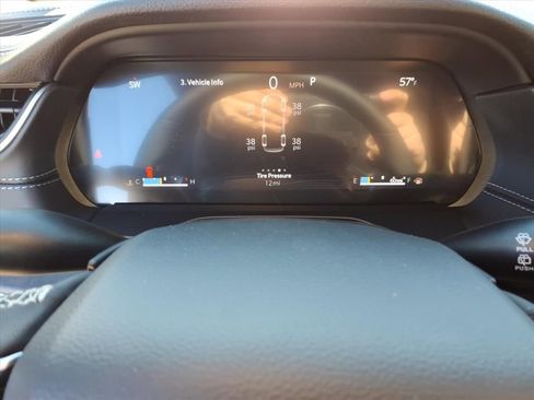 New 2025 Jeep Grand Cherokee L Limited image 22