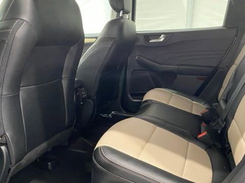 Used 2021 Ford Escape Titanium w/ Titanium Elite Package image 16