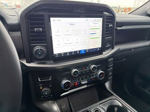 Used 2025 Ford F150 Lariat w/ Equipment Group 501A Mid image 36