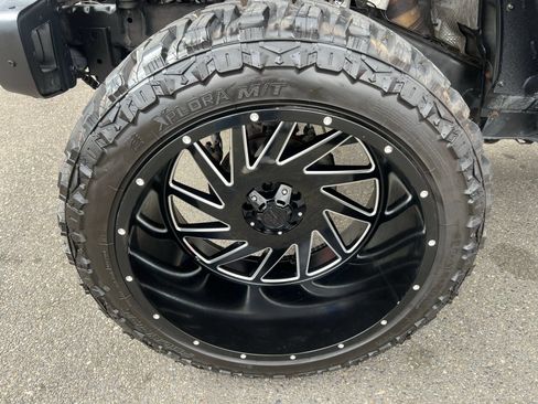 Used 2018 Jeep Wrangler Unlimited Rubicon AWD/4WD image 11