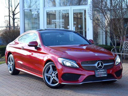 Used 2017 Mercedes-Benz C 300 4MATIC Coupe image 4