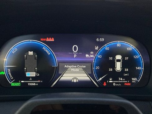 Certified 2025 Toyota Crown Signia w/ Advanced Technology Package image 17