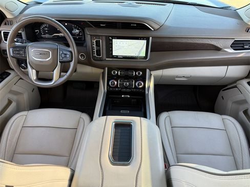 Used 2023 GMC Yukon Denali w/ Max Trailering Package image 10