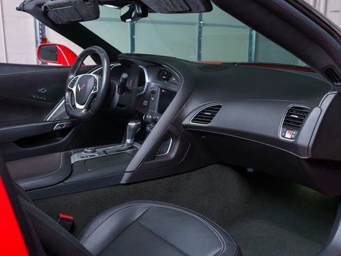 Used 2017 Chevrolet Corvette Grand Sport RWD image 17