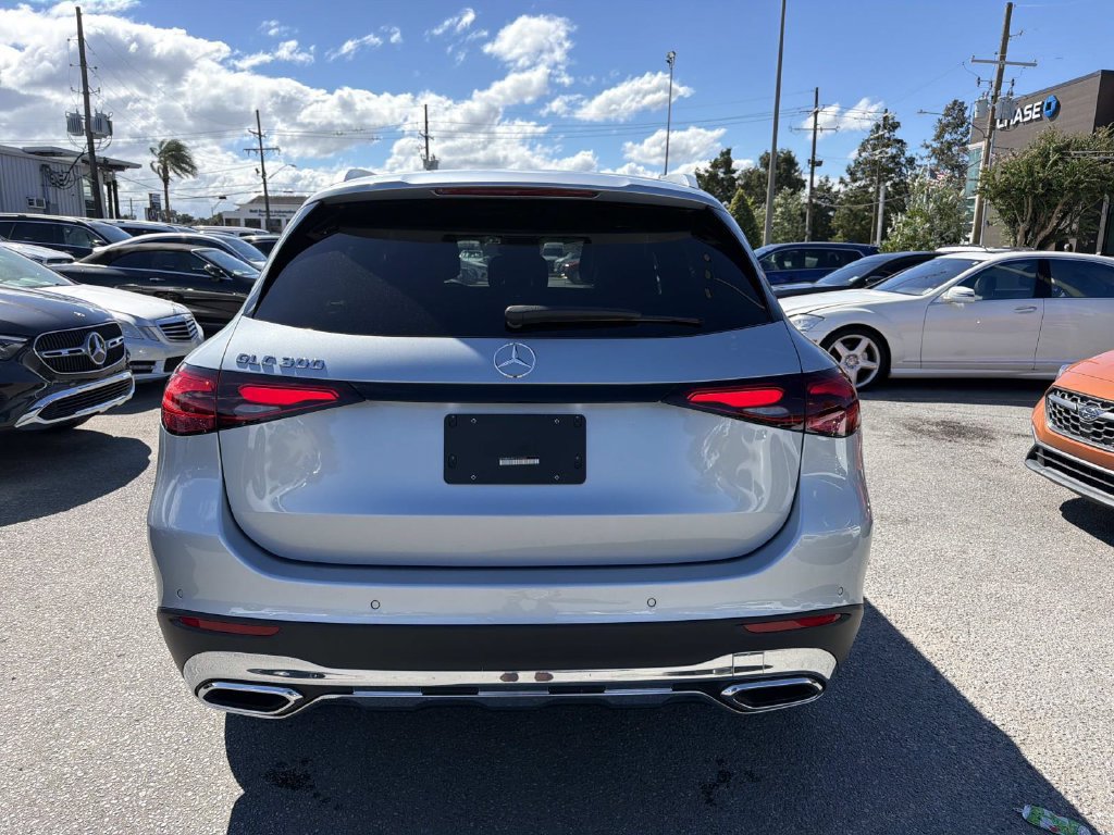 Used 2026 Mercedes-Benz GLC 300 image 6