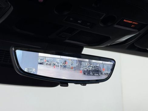 Used 2025 GMC Hummer EV 2X AWD/4WD image 21