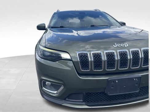 Used 2019 Jeep Cherokee Limited AWD/4WD image 23